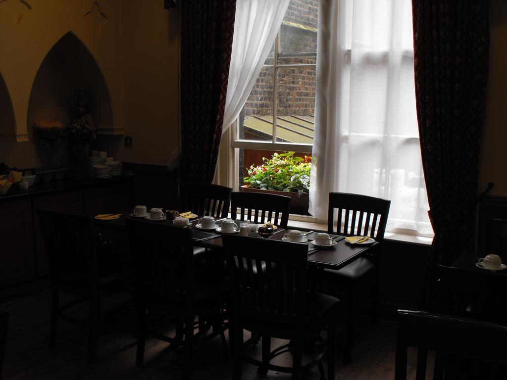 דבלין The Glen Guesthouse מראה חיצוני תמונה