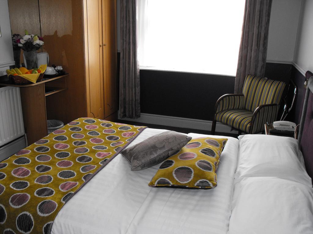 דבלין The Glen Guesthouse חדר תמונה