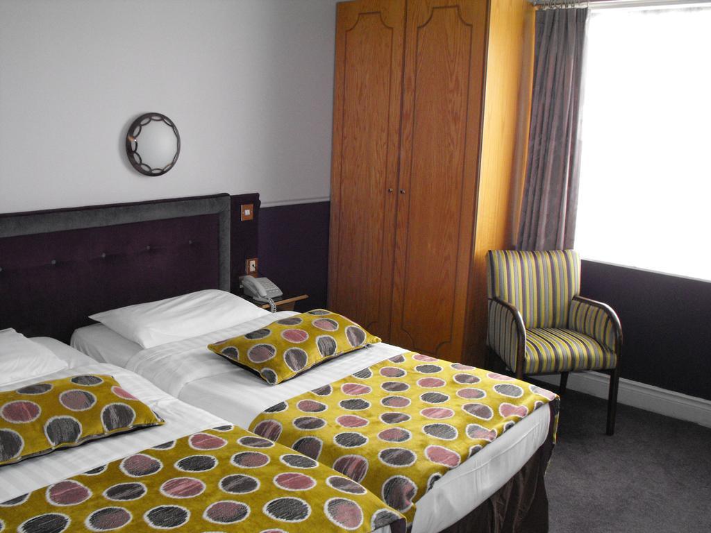 דבלין The Glen Guesthouse חדר תמונה