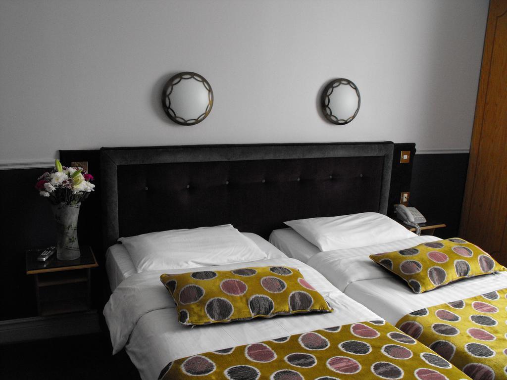 דבלין The Glen Guesthouse חדר תמונה